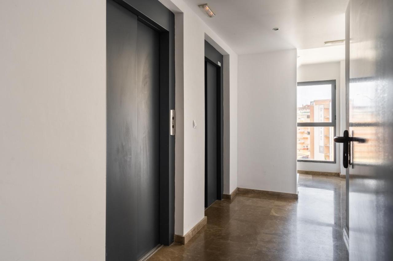 Magnifico Apartamento En Canet Playa By Hometels Канет-де-Беренгер Экстерьер фото
