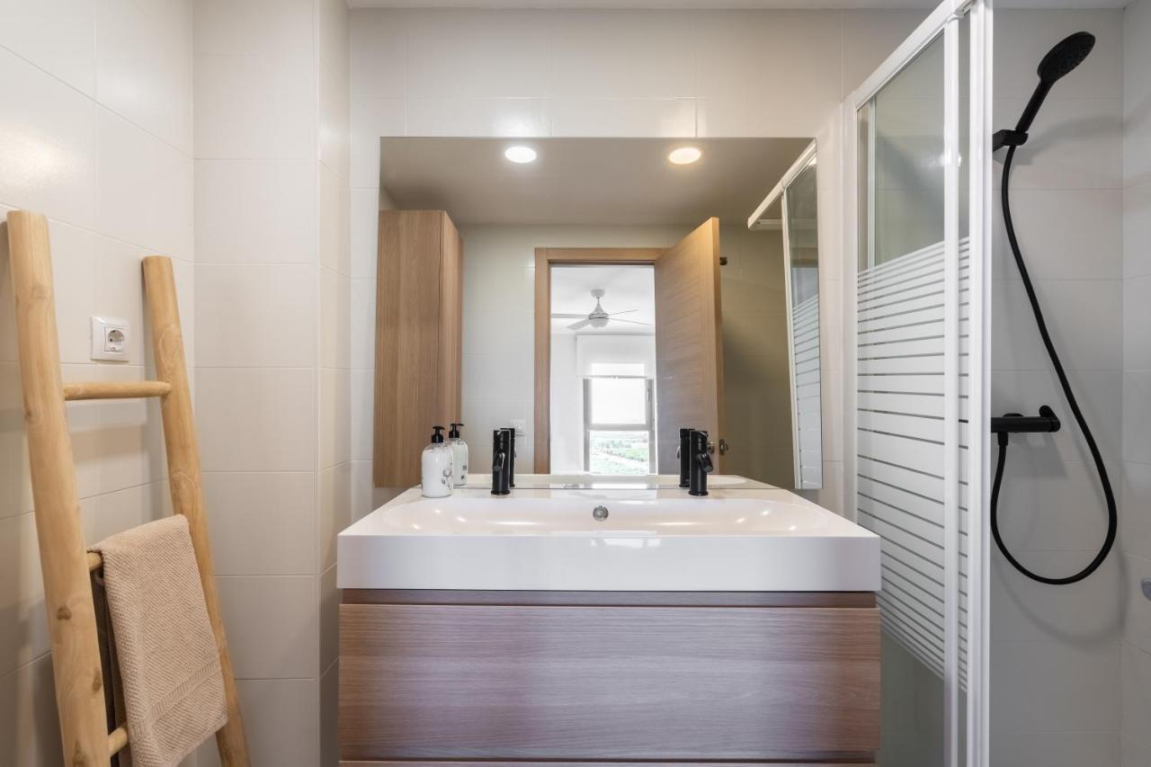 Magnifico Apartamento En Canet Playa By Hometels Канет-де-Беренгер Экстерьер фото